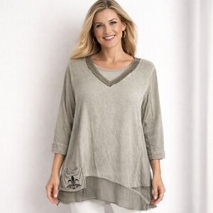 Soft Surroundings 1X Boho Fleur-De-Lis-V-Neck Asymmetrical Women Tunic Top Gray